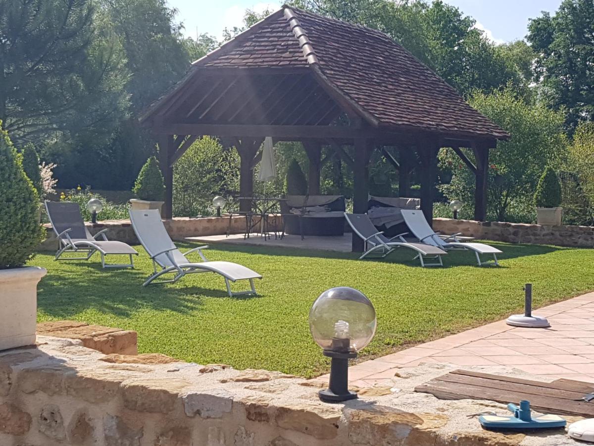Bed and Breakfast Moulin Du Soustre Cavagnac Экстерьер фото